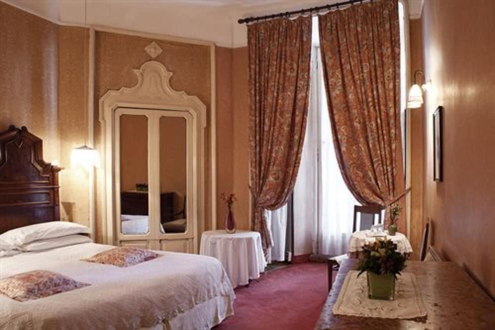 Antica Locanda Solferino Milano Exteriör bild