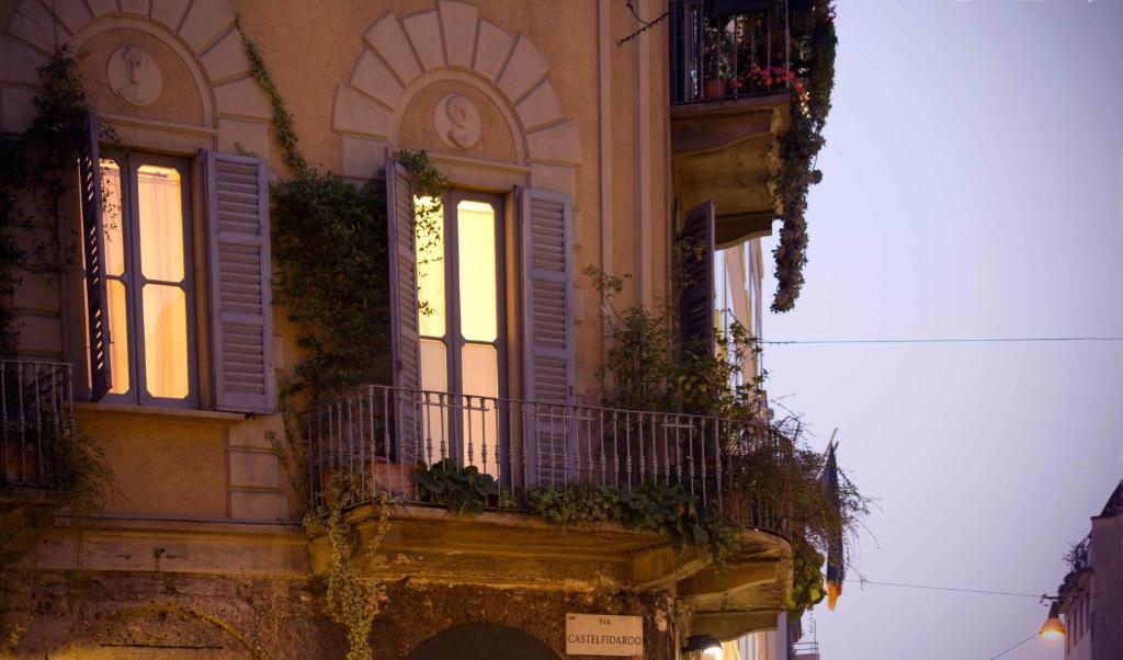 Antica Locanda Solferino Milano Exteriör bild